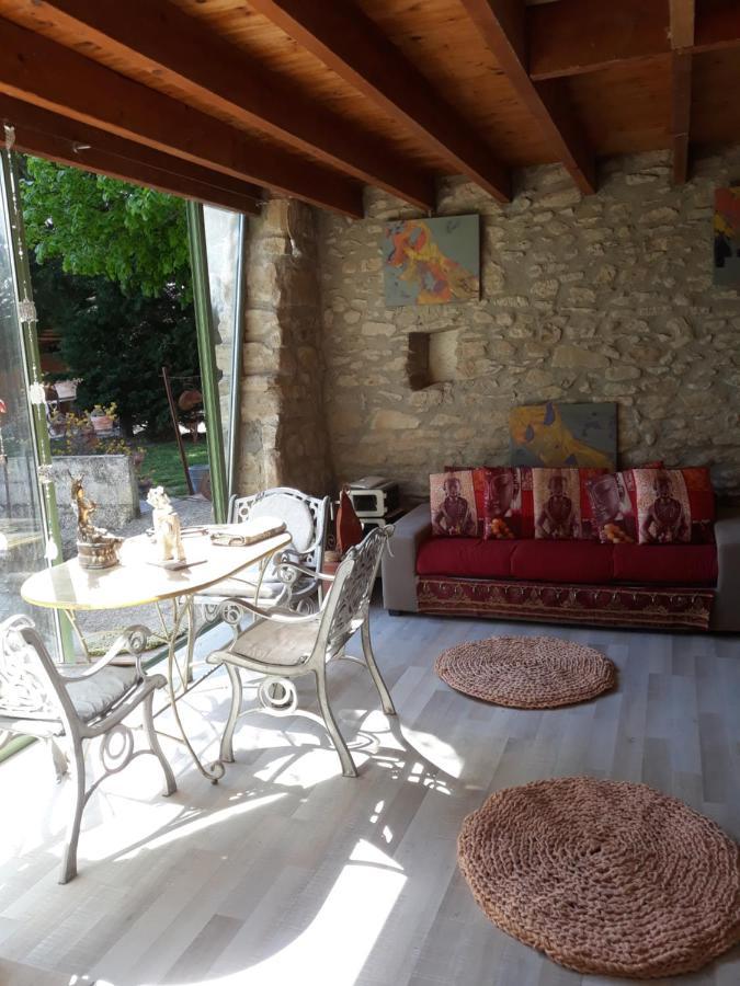 Un Jardin Sur La Colline Daire Claveyson Dış mekan fotoğraf